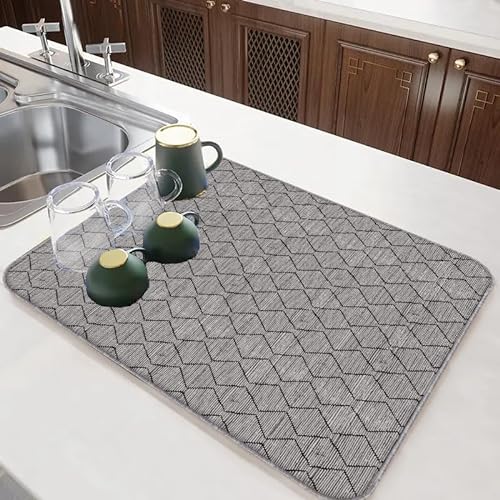 S&T INC. Dish Drying Mat for Kitchen, Absorbent, Reversible Microfiber Dish  Mat, 16 Inch x 18 Inch, White Trellis